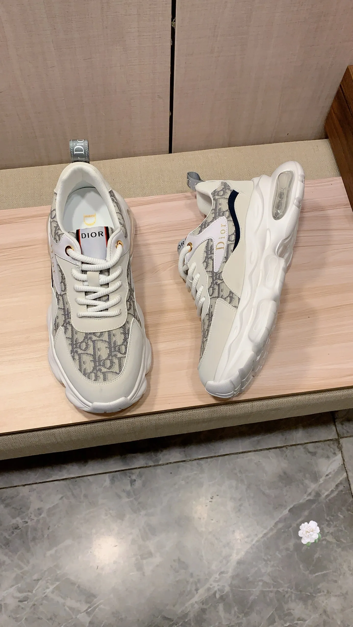 Men's men's shoes💰460💰💰🎩🎩[Lightning][Lightning] "Dior DIOR*" latest • popular casual shoes, top brand [seduce] luxury ~ purchasing agency, top ~ quality. [Strong] The upper is made of imported breathable cowhide with material ➕ breathable sheepskin feet (•) and fine workmanship. The original stylish and stylish soft rubber wear-resistant and non-slip outsole is light and comfortable on the feet. The real thing looks better when photographed in person. 012: code: 38-44, 2️⃣ colors selected